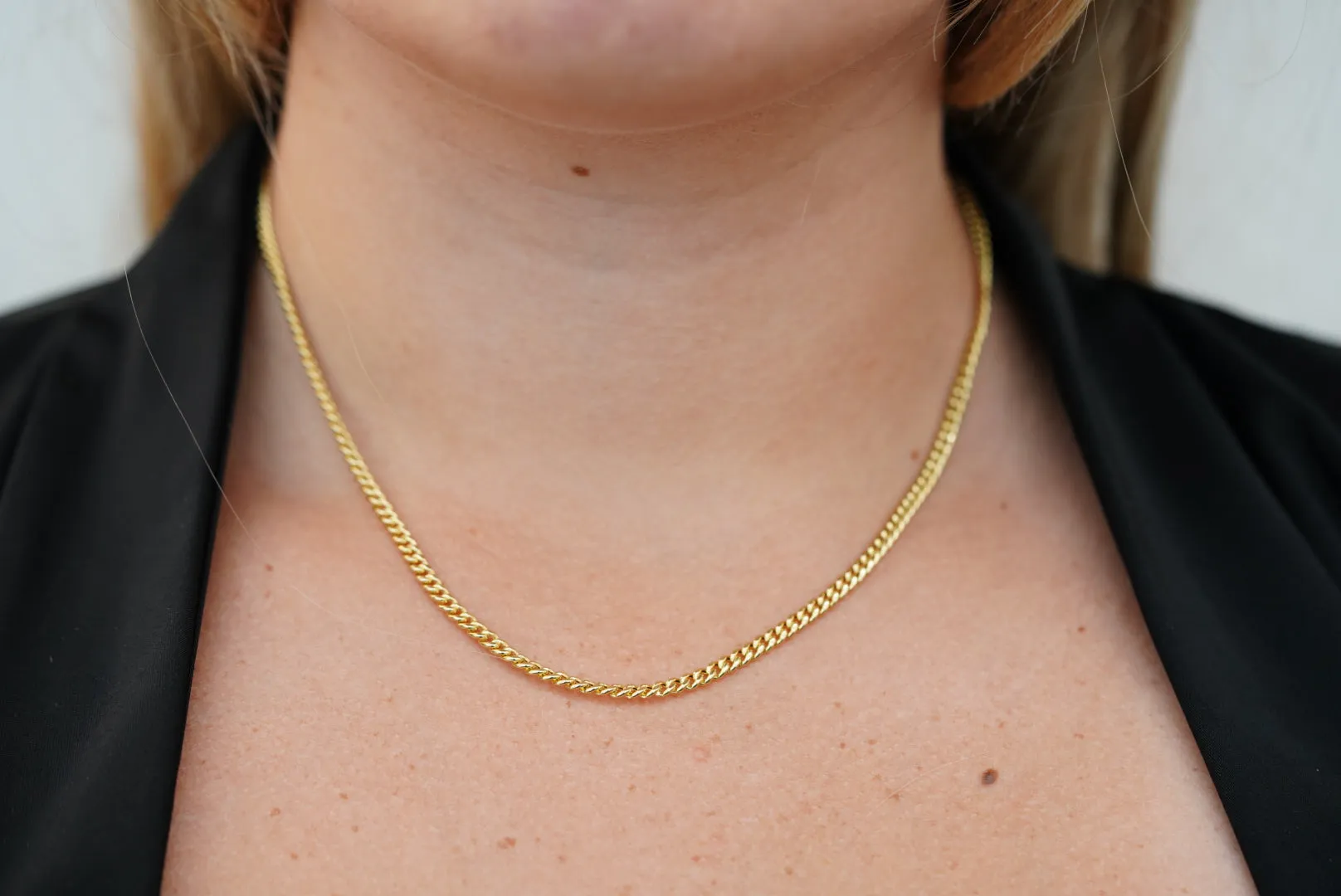 10k Timeless Elegance – Medium Hollow Cuban Link Chain Crafted for Bold, Refined Style