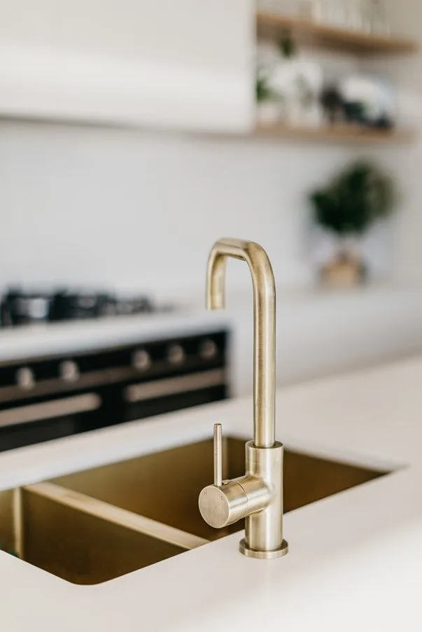 Lavello Kitchen Sink - One and Half Bowl 670 x 440 - PVD Brushed Bronze Gold