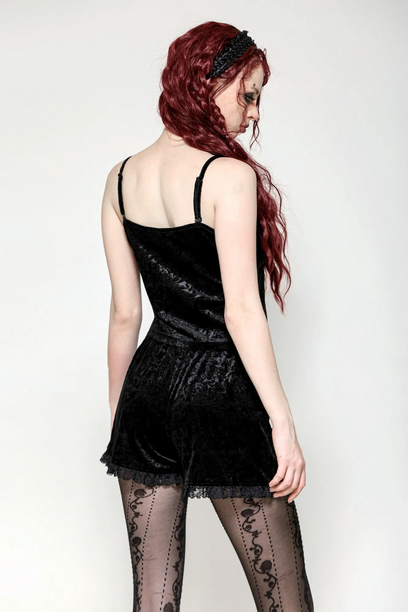 Velvet Embossed Base Shorts PW132